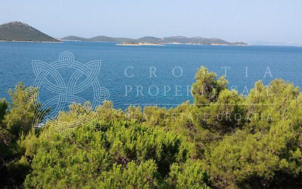 Croatia Murter area waterfront villa for sale