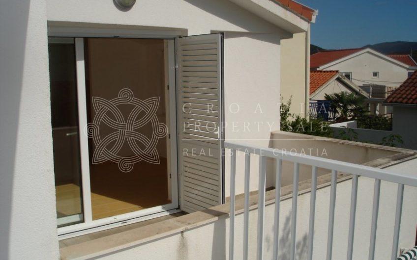 Croatia Makarska Riviera house for sale by the sea
