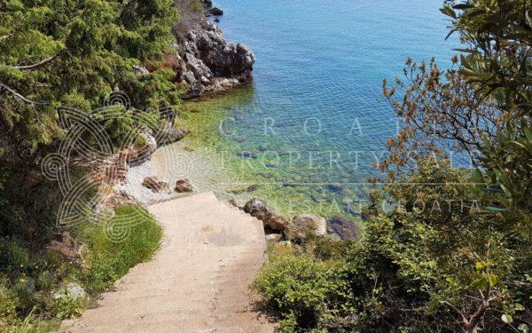 Croatia Makarska Riviera waterfront house for sale with garden