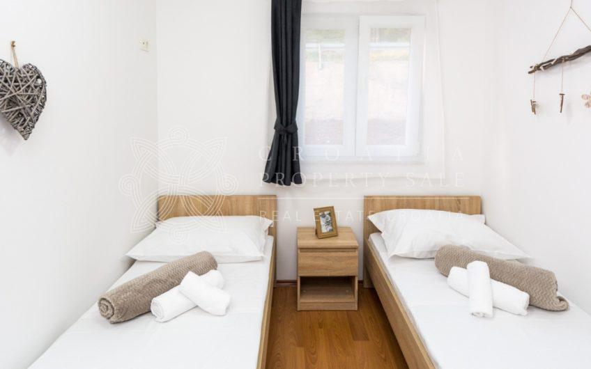 Croatia Middle Dalmatia Omis area house for sale with pool
