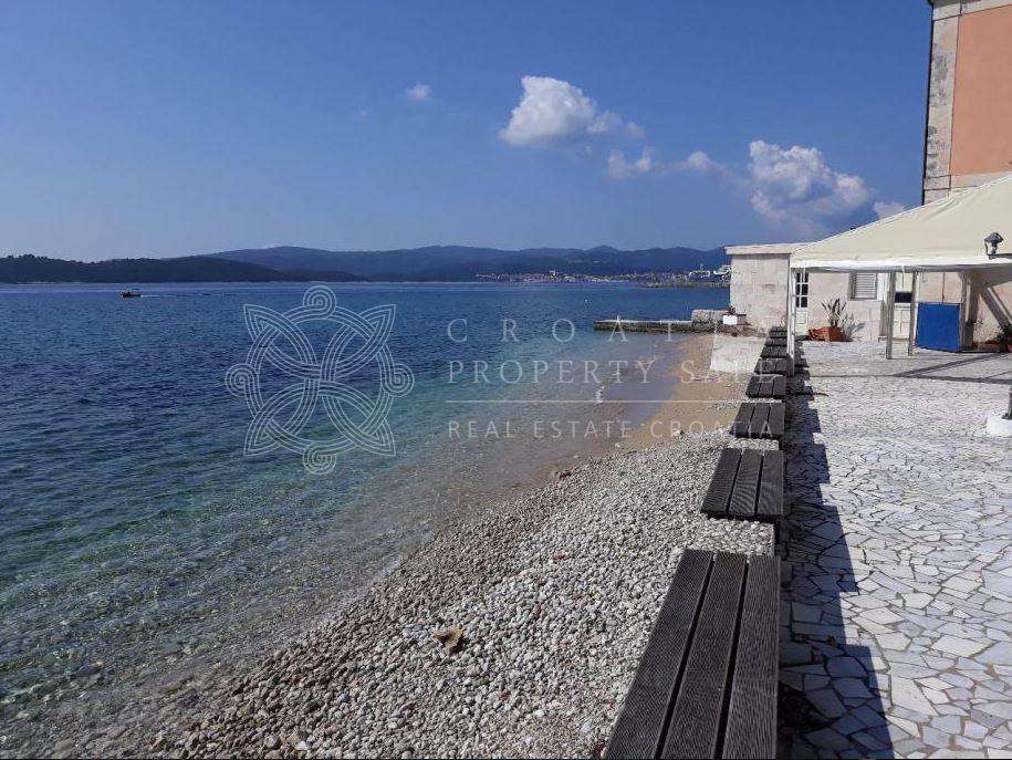 Croatia Orebic stone beachfront house for sale