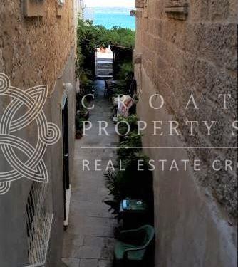 Croatia Orebic stone beachfront house for sale