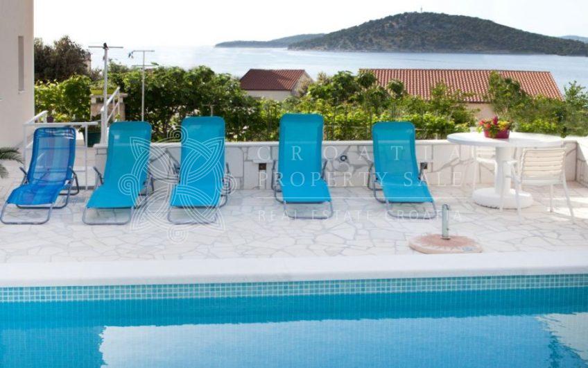 Croatia Rogoznica area villa for sale with pool
