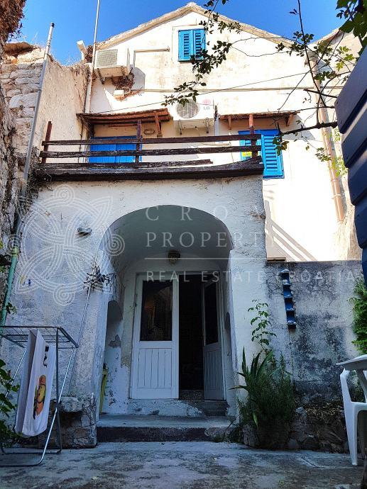 Croatia Sibenik area house for sale
