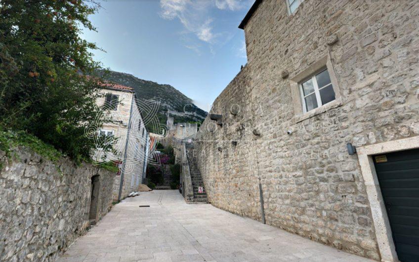 Croatia South Dalmatia Ston old town house for sale