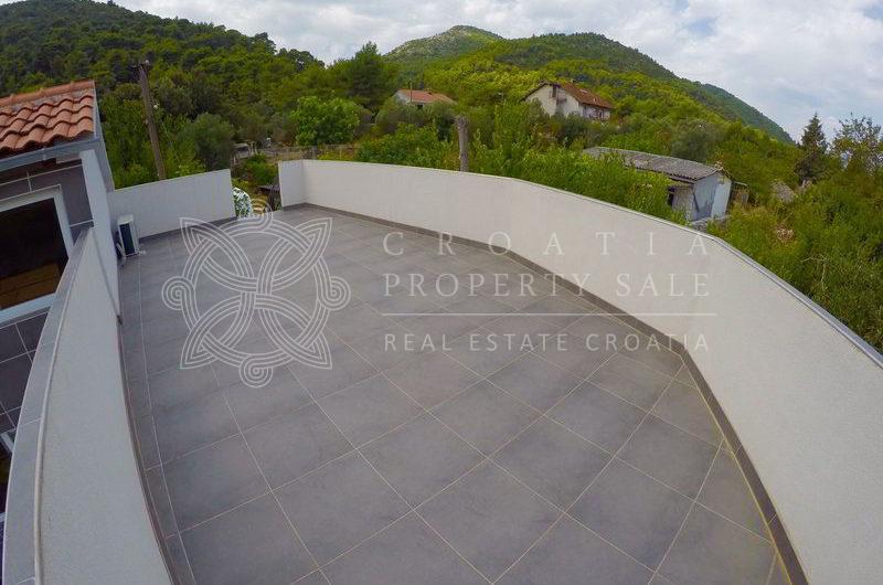 Croatia South Dalmatia Stone town area house for sale near sea