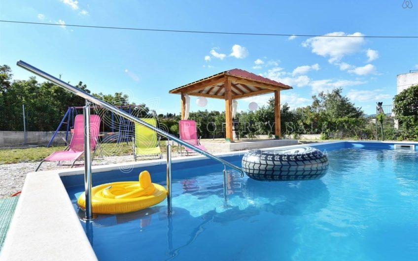 Croatia Trogir area house with pool for sale