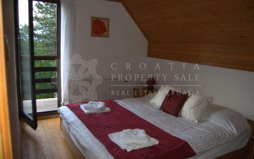 Croatia Zadar area mountain cottage for sale