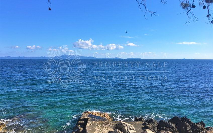 Croatia island Korcula land with house in developemnt for sale
