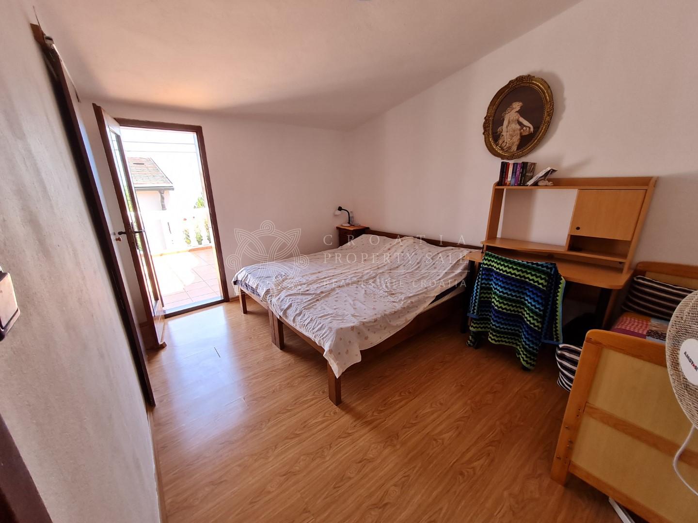 Croatia island Solta house near beach for sale