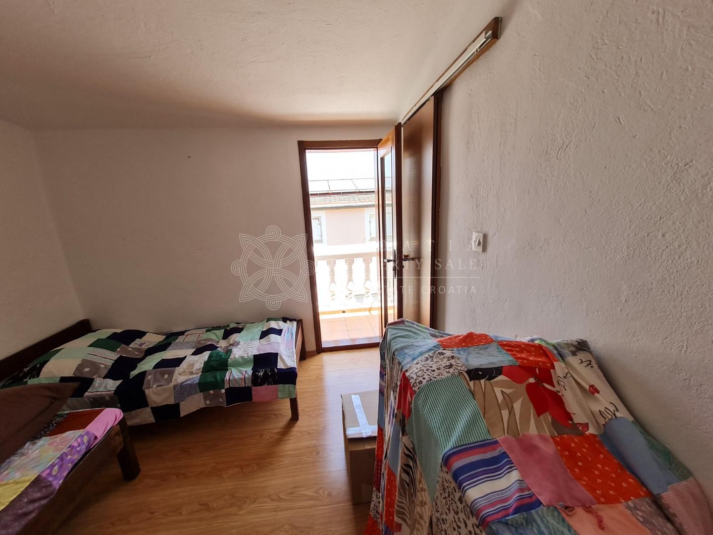 Croatia island Solta house near beach for sale