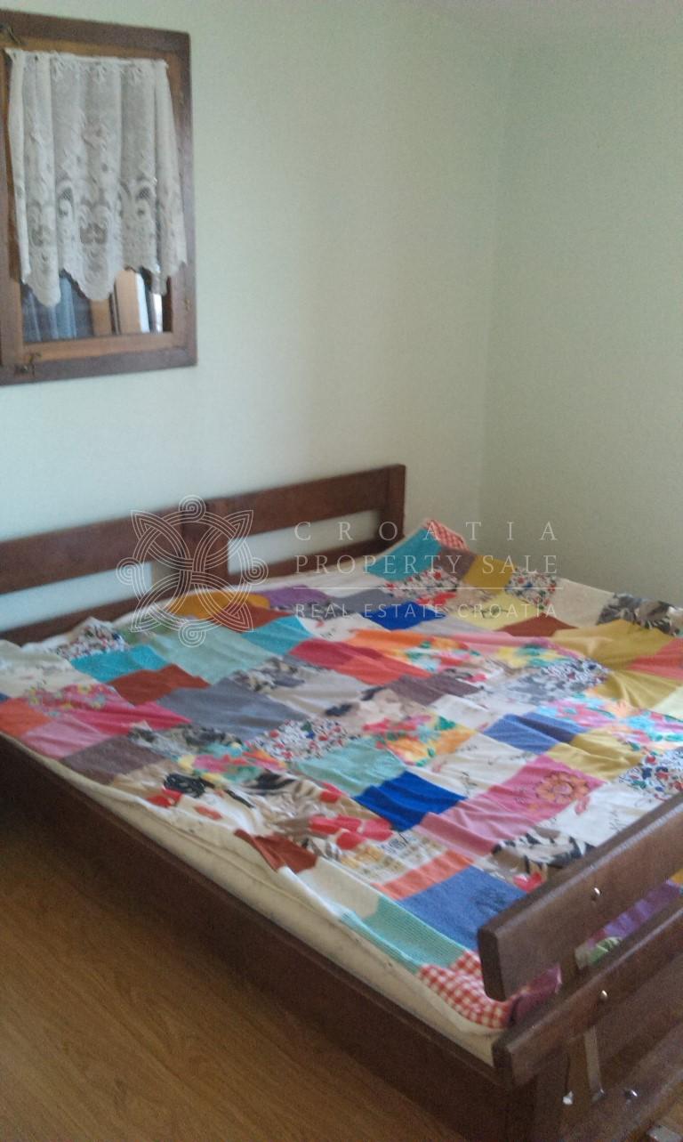 Croatia island Solta house near beach for sale