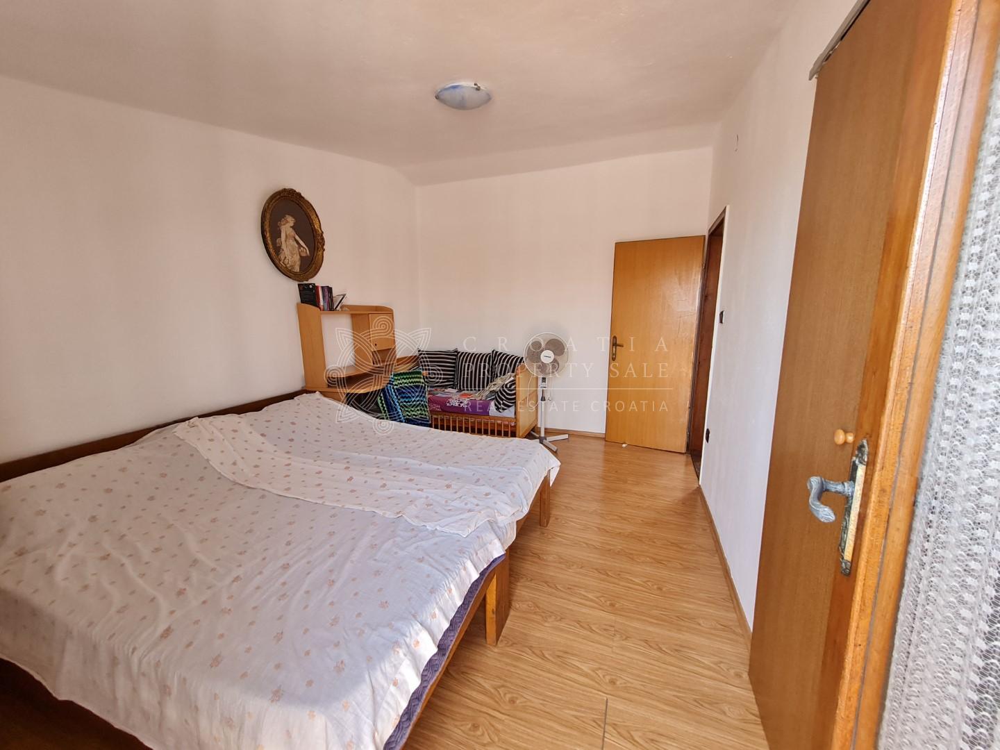 Croatia island Solta house near beach for sale