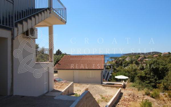Croatia island Solta house with sea view for sale