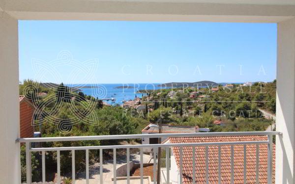 Croatia island Solta house with sea view for sale