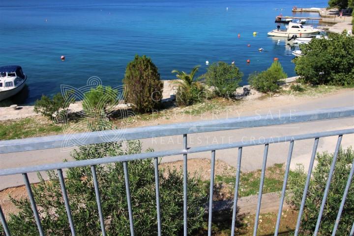 Croatia island Solta seafront house for sale