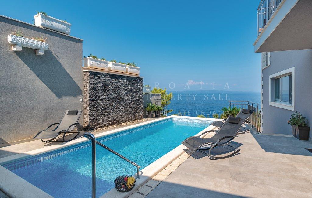 Croatia Korcula seafront house with pool sale