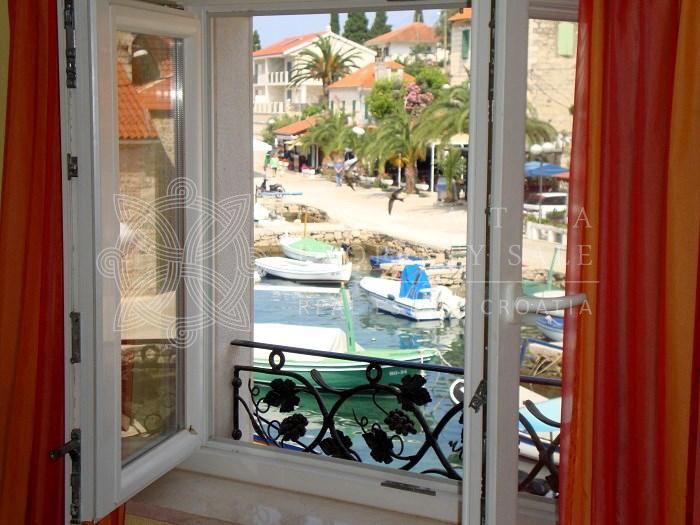 Croatia island Solta Stone waterfront house for sale