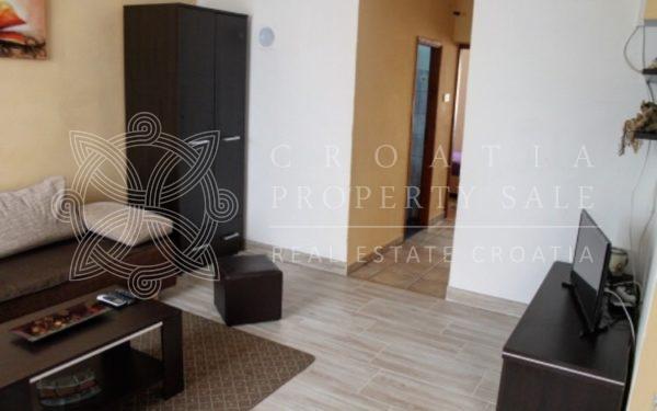 Croatia Sibenik area house with parking for sale