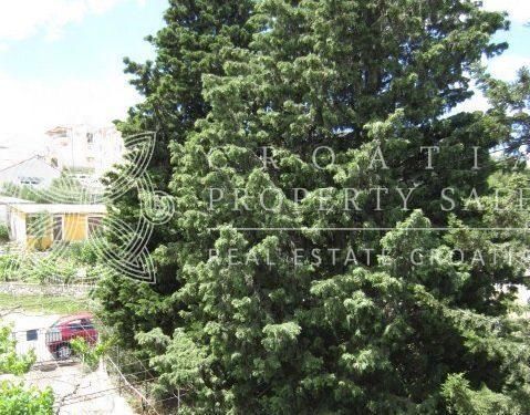 Croatia Sibenik Tisno House with nice garden for sale