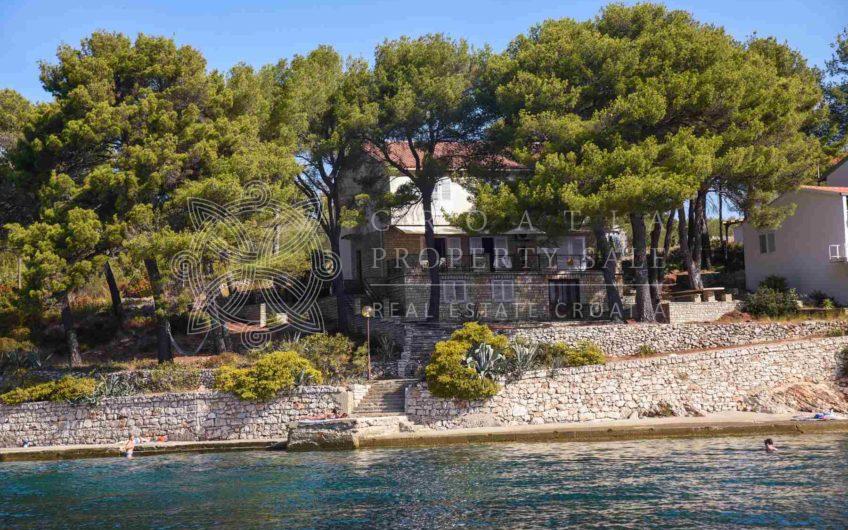 Croatia Zadar area island Waterfront villa for sale
