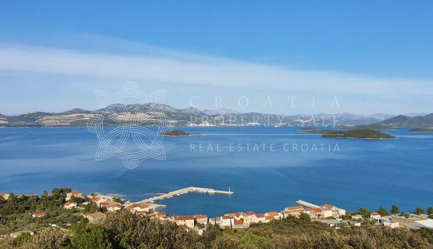 Croatia Dubrovnik Orebic area stone cottage for sale