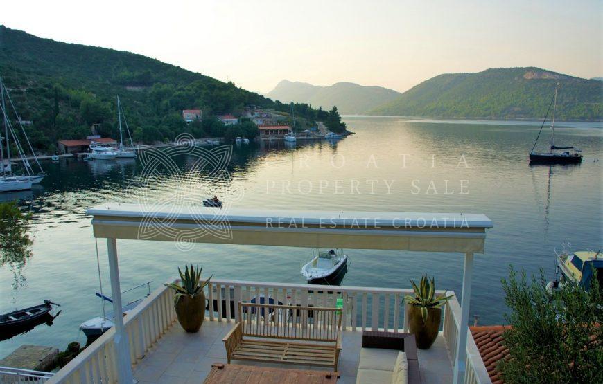 Croatia Dubrovnik Ston Seafront Villa for sale with a Pier