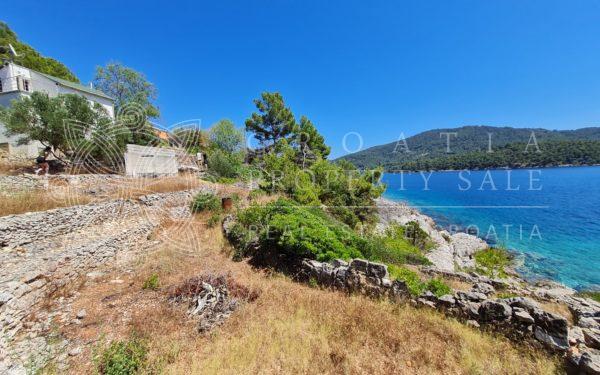 Croatia island Korcula seafront cottage for sale