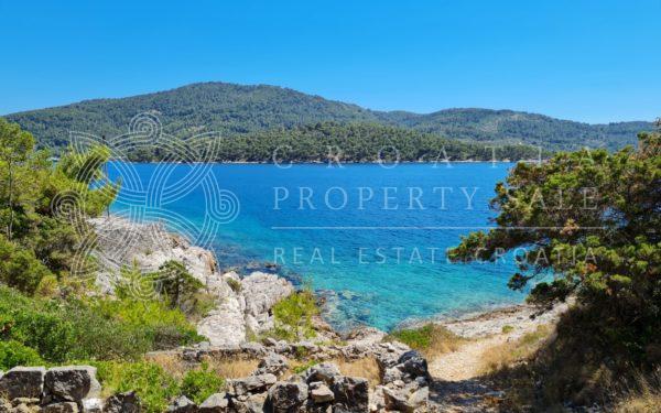 Croatia island Korcula seafront cottage for sale