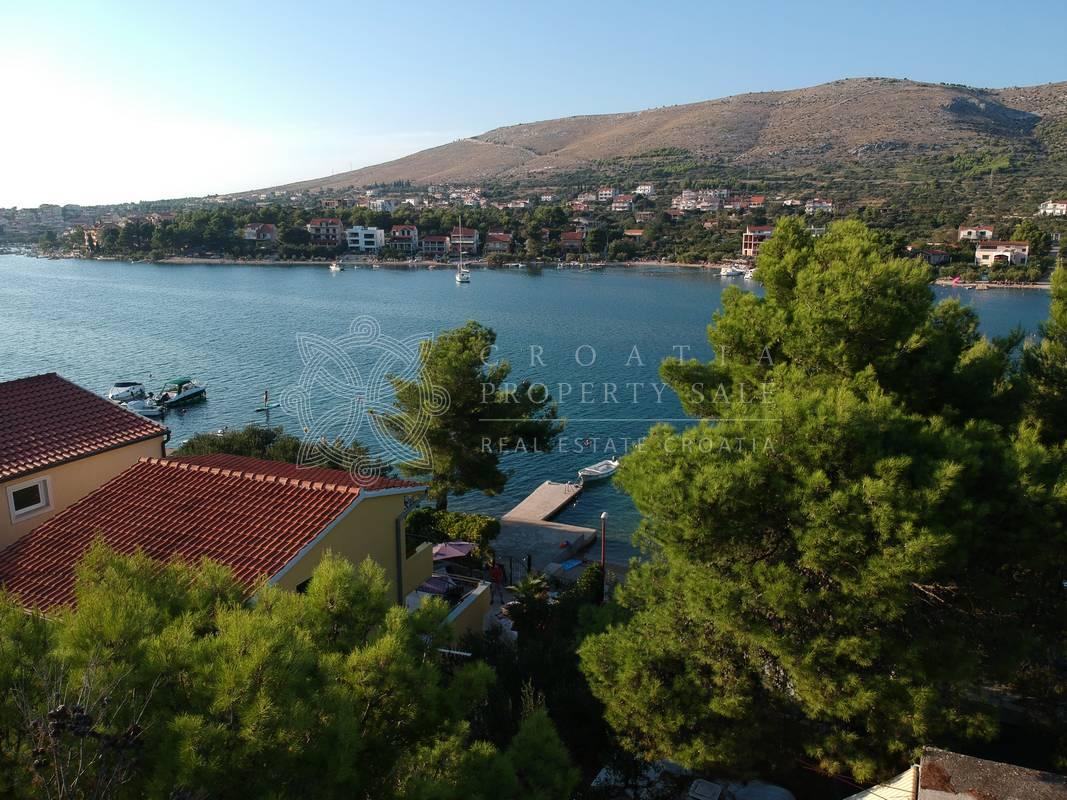 Croatia Sibenik Riviera waterfront home on sale