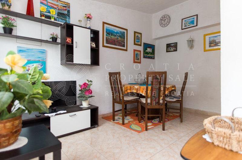 Croatia Sibenik area Primosten beachfront house for sale