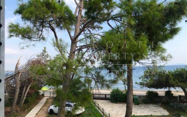 Croatia Zadar area seafront house for sale in greenery