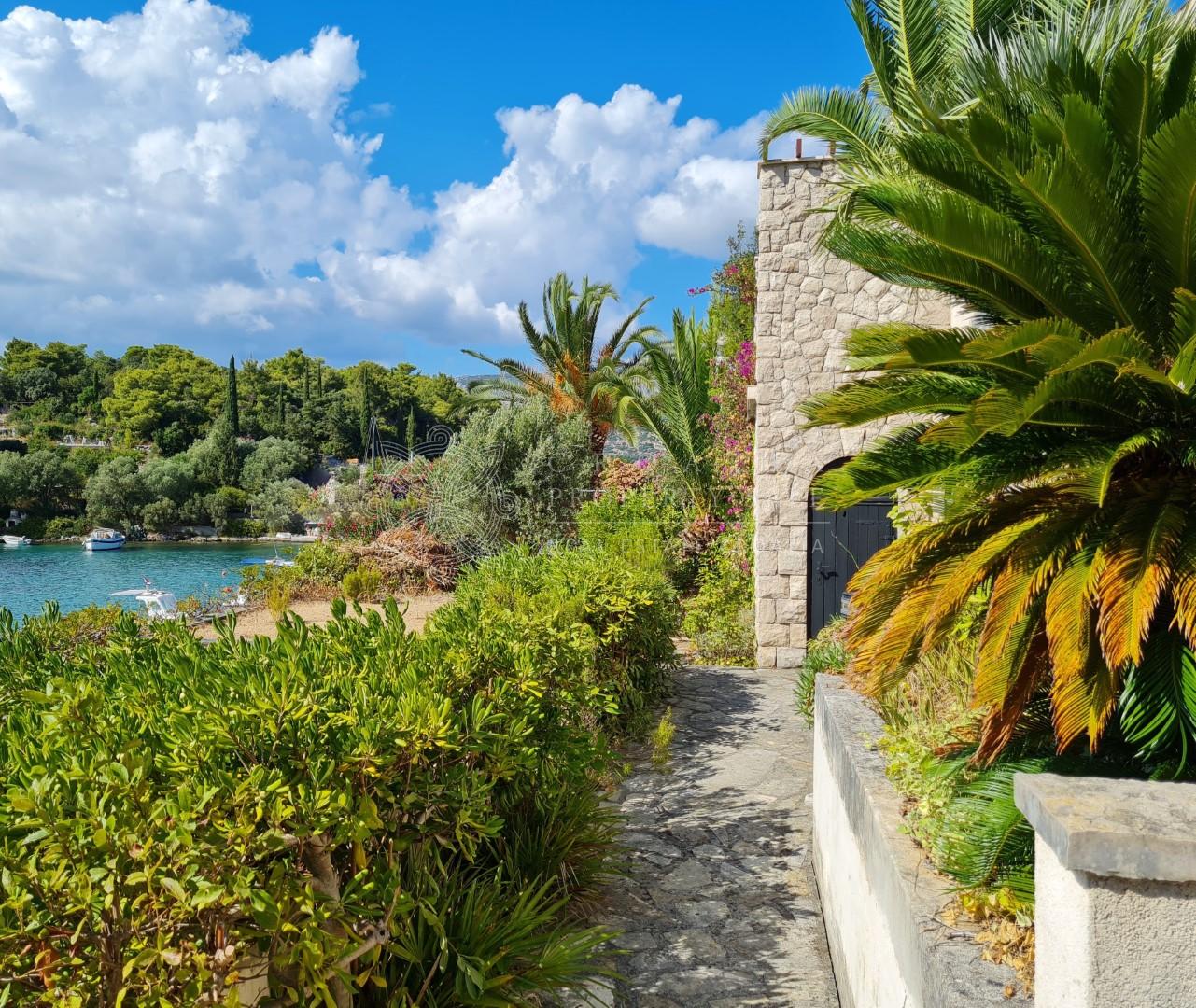 Croatia Korcula island waterfront villa for sale with boat mooring