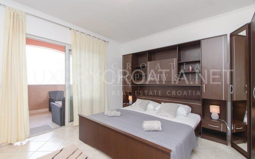 Croatia island Korcula seafront house with pool for sale
