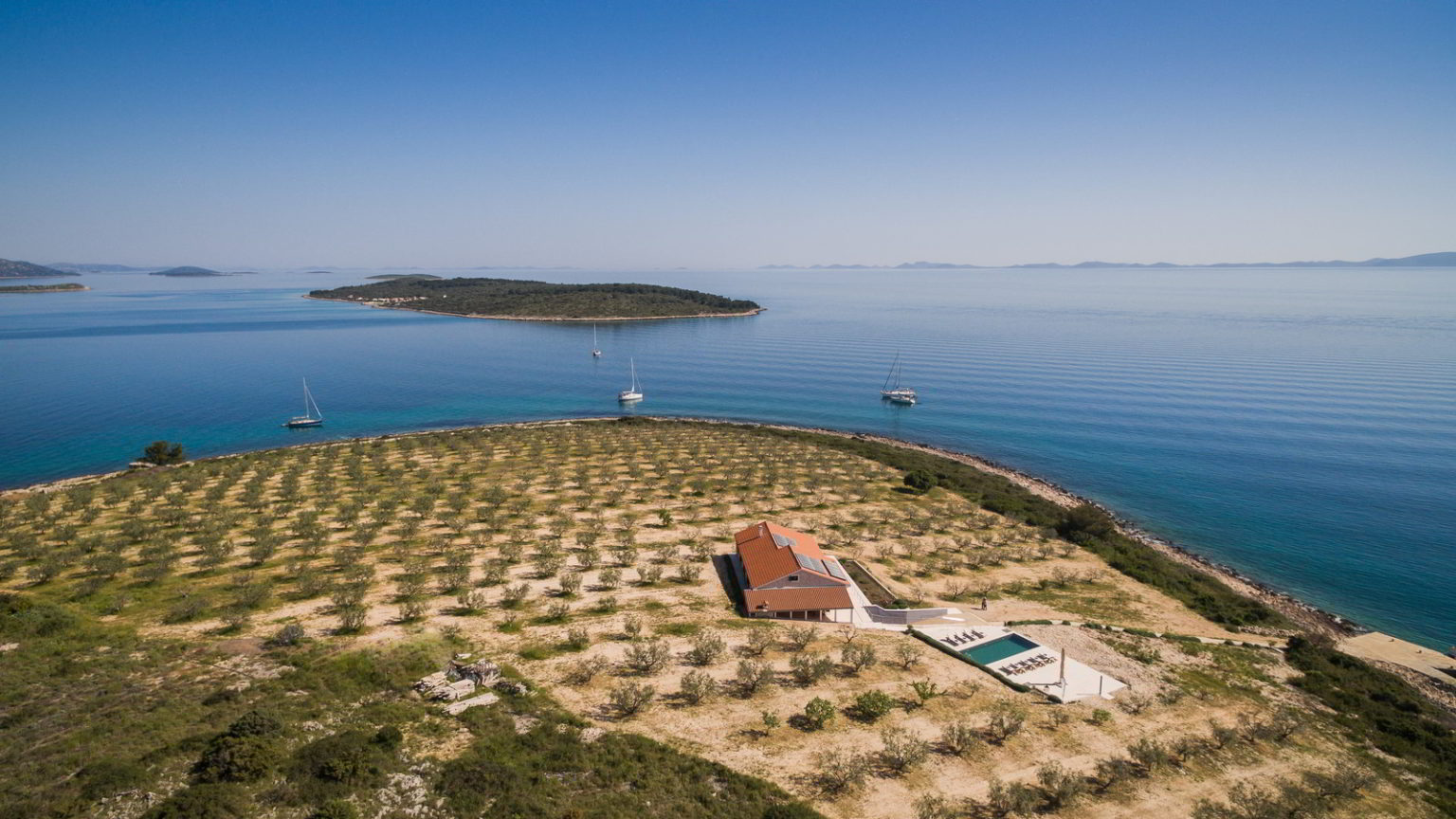 What are fees when buying property in Croatia?