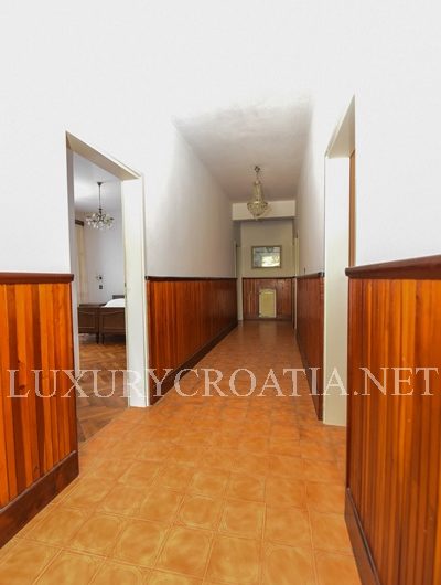 Croatia island Zadar area waterfront villa for sale