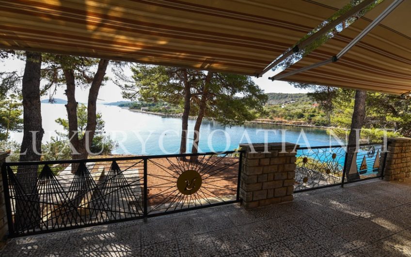Croatia island Zadar area waterfront villa for sale
