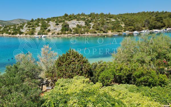 Croatia Sibenik area Primosten beachfront house for sale