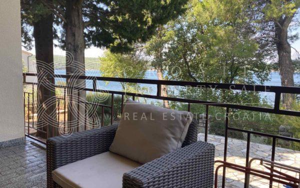 Croatia Zadar Novigrad area beachfront house for sale