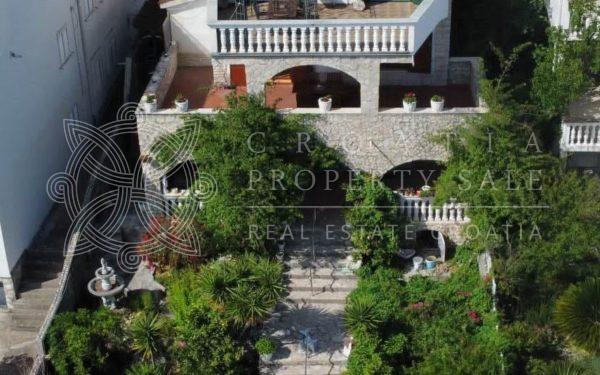 Croatia Trogir Riviera large waterfront house with four apartments for sale