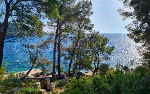 Croatia island of Korcula beautiful seafront house for sale