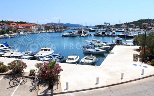 Croatia Murter house for sale 5 apartments