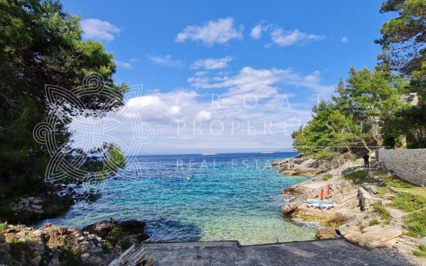 Croatia Korcula island seafront house for sale
