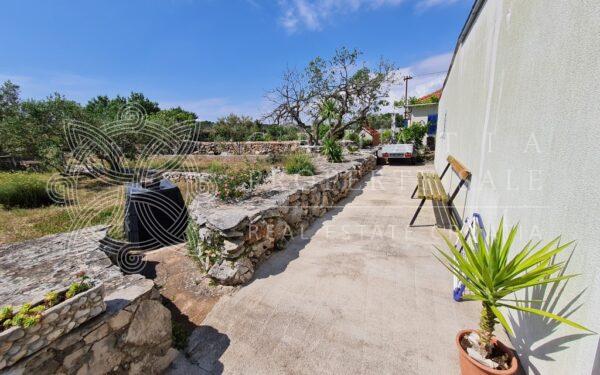 Croatia Solta island small house for sale with sea view