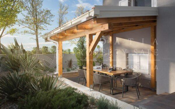 Croatia Zadar area seaside house for sale with pool