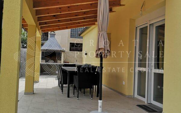 Croatia Zadar Nin house with large garden for sale