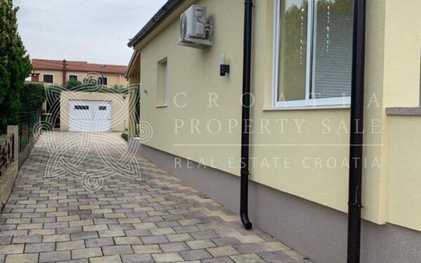 Croatia Zadar Nin house with large garden for sale