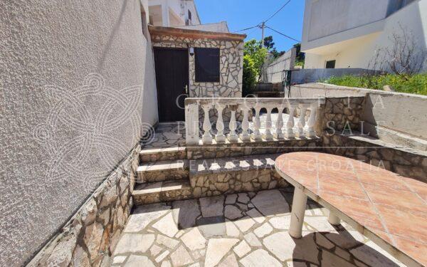 Croatia Solta island house on beachfront for sale